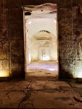 E99EA523 1699 436F ABFE C876F853C946 1 105 c